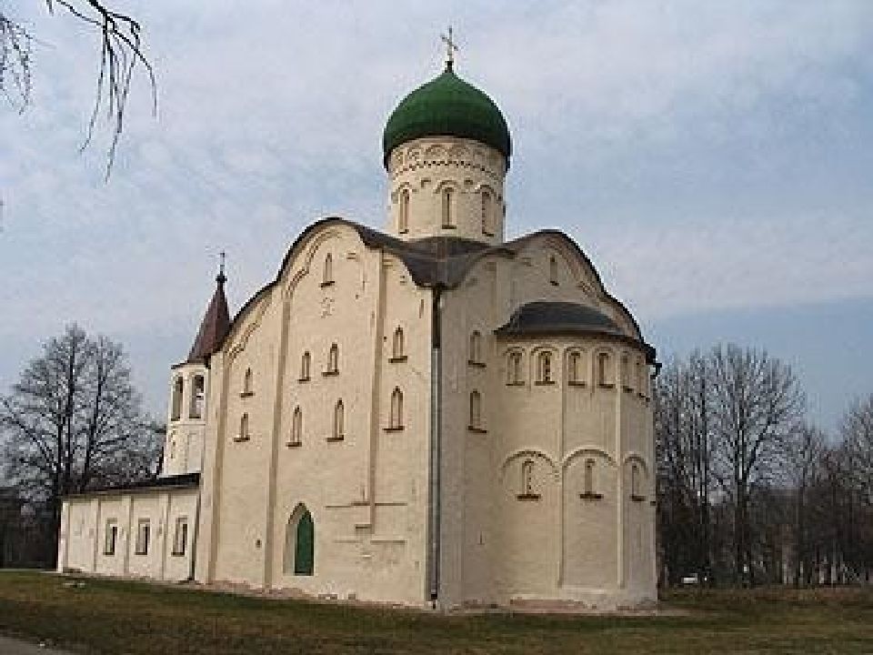 Архитектура новгорода. Церковь Федора Стратилата наручи Архитектор. Церковь Федора Стратилата в Новгороде был уничтожен. Церковь фёдора Стратилата на ручью фото старое.