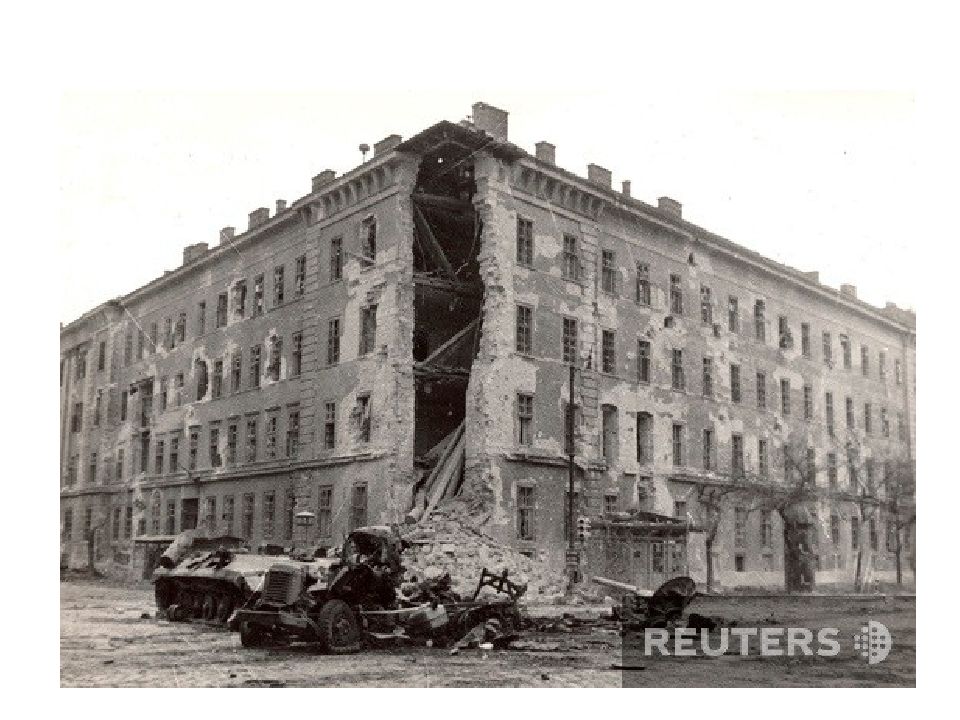 Какие события произошли в 1956 году. Операция Вихрь Венгрия 1956. Венгерское восстание 1956. Венгерского Восстания 1956.